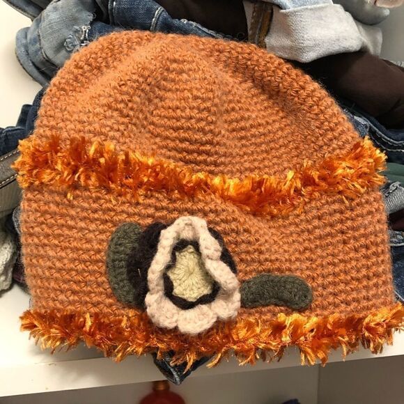 Prana custom wool beanie pullover hat flower - Picture 3 of 5